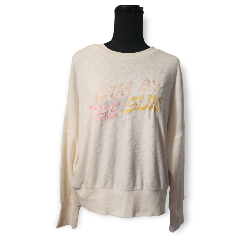 Old navy "live by the sun" sweatshirt XL NWOT